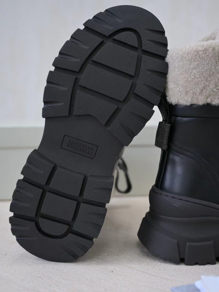 Boots leather women's фото 6