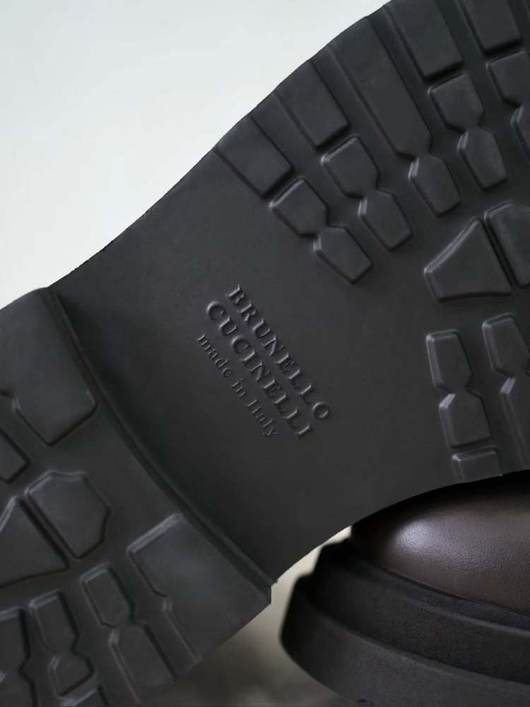 Boots leather women's фото 6