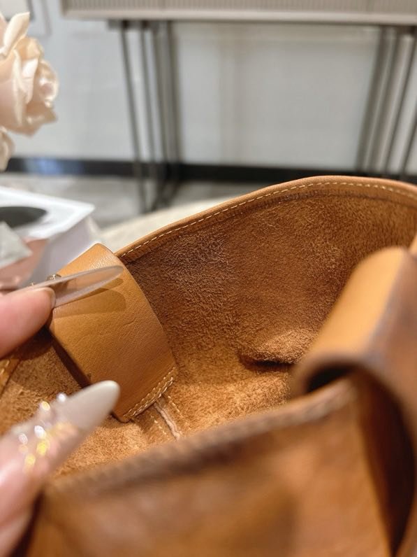 Boots leather women's фото 6