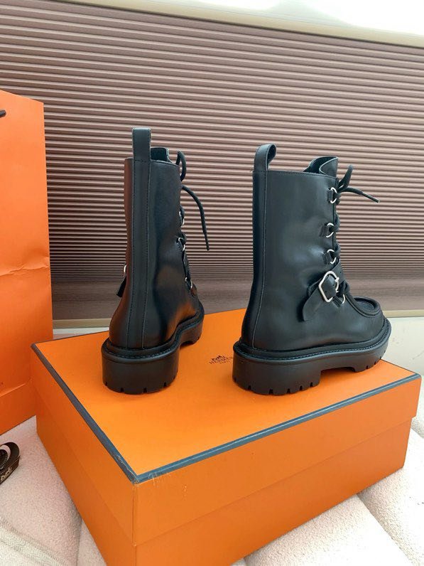 Boots leather women's фото 7