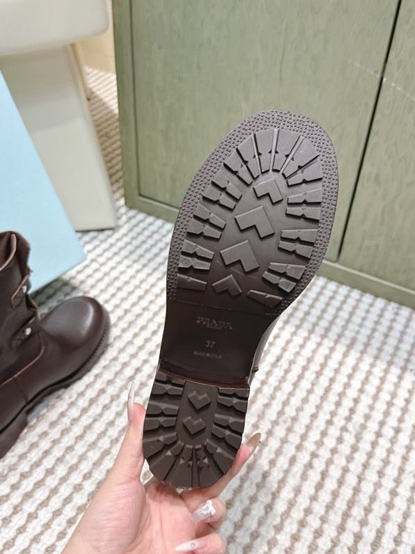 Boots leather women's фото 7