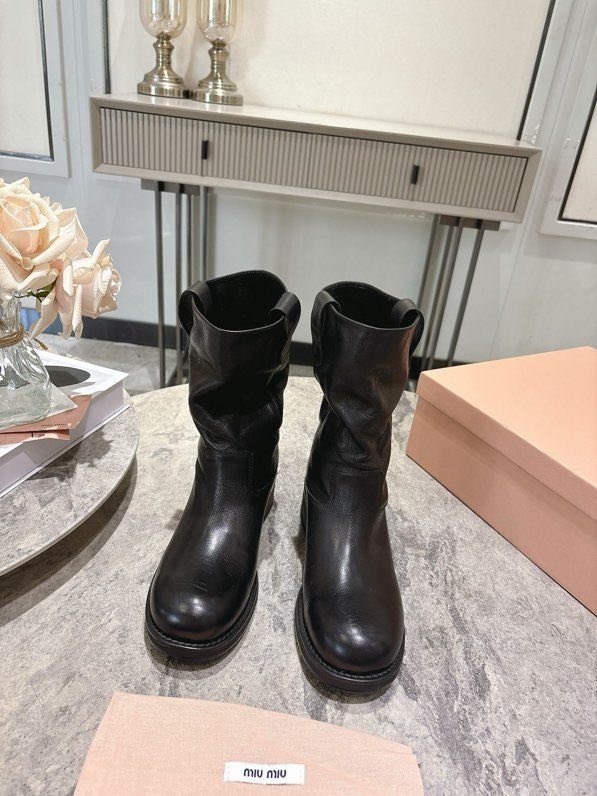 Boots leather women's фото 7