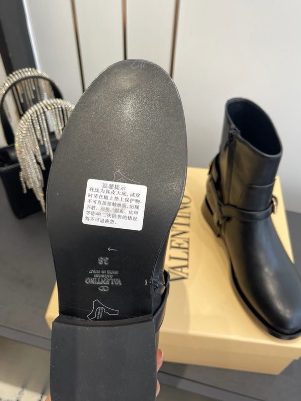 Ботинки кожаные женские фото 7