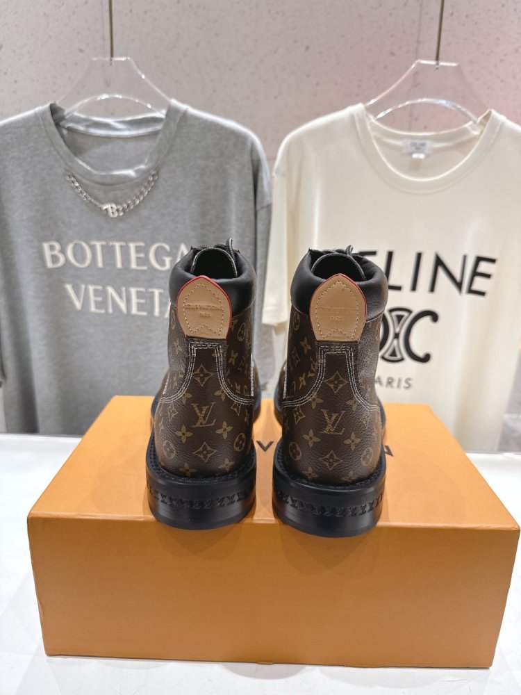 Ботинки кожаные женские фото 8