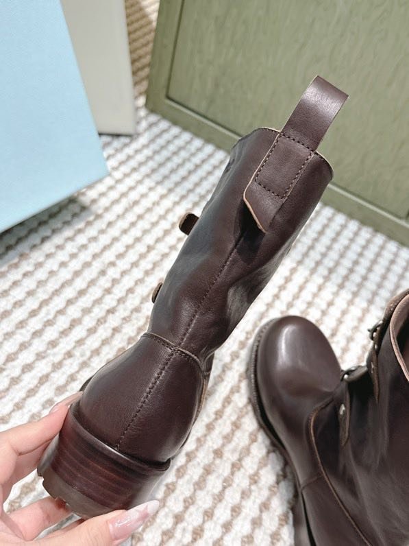 Boots leather women's фото 8