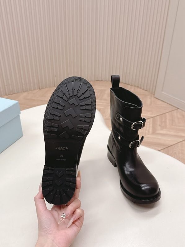 Boots leather women's фото 8