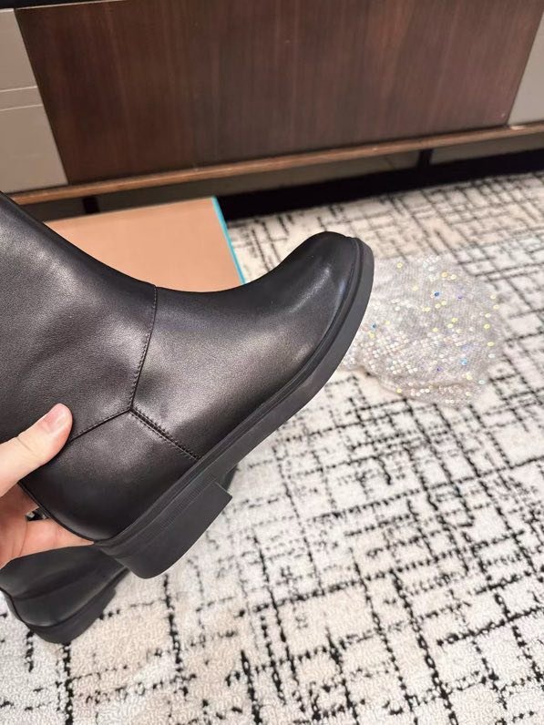 Boots leather women's фото 9