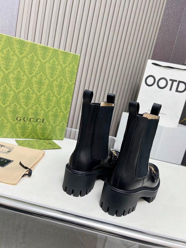 Boots leather women's фото 9