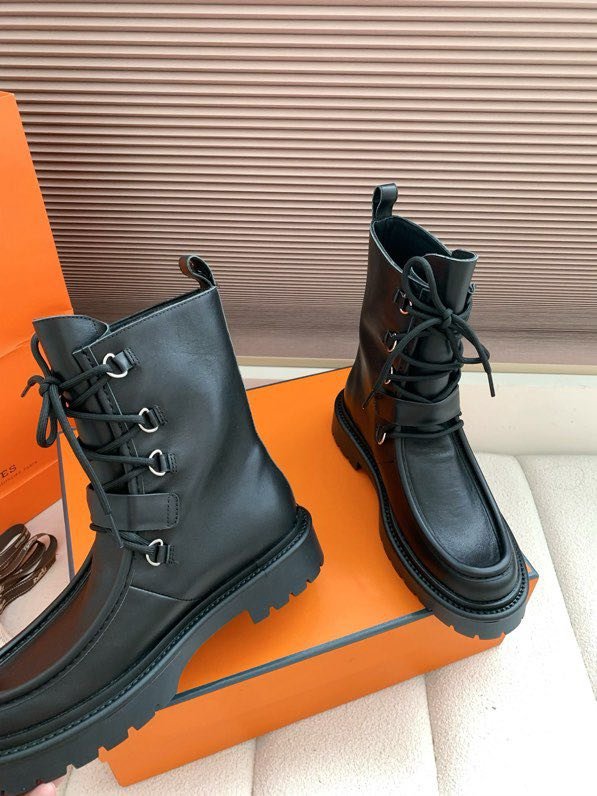 Boots leather women's фото 9