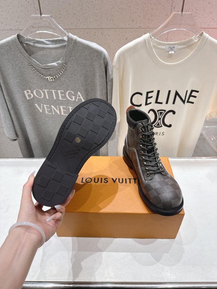 Ботинки кожаные женские фото 9