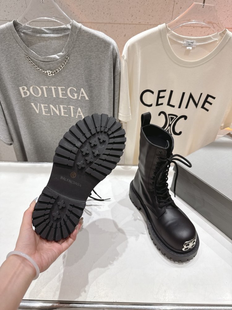 Ботинки кожаные женские фото 9