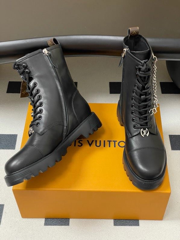 Ботинки LV DISTRICT RANGER кожаные женские