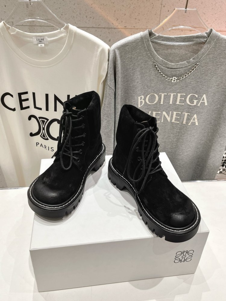 Boots Martin winter women's on fur фото 2