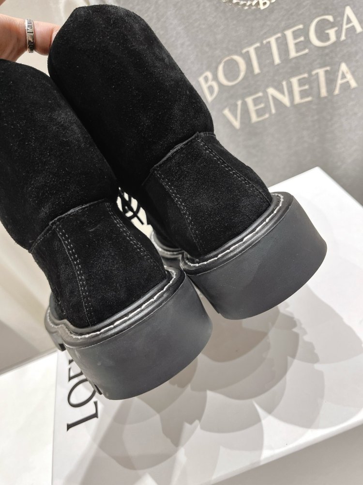 Boots Martin winter women's on fur фото 8