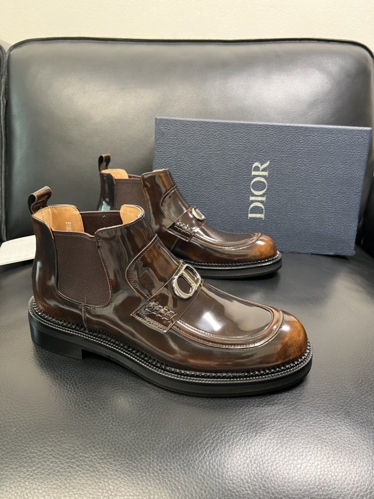 Ботинки мужские челси кожаные лаковые с резинкой