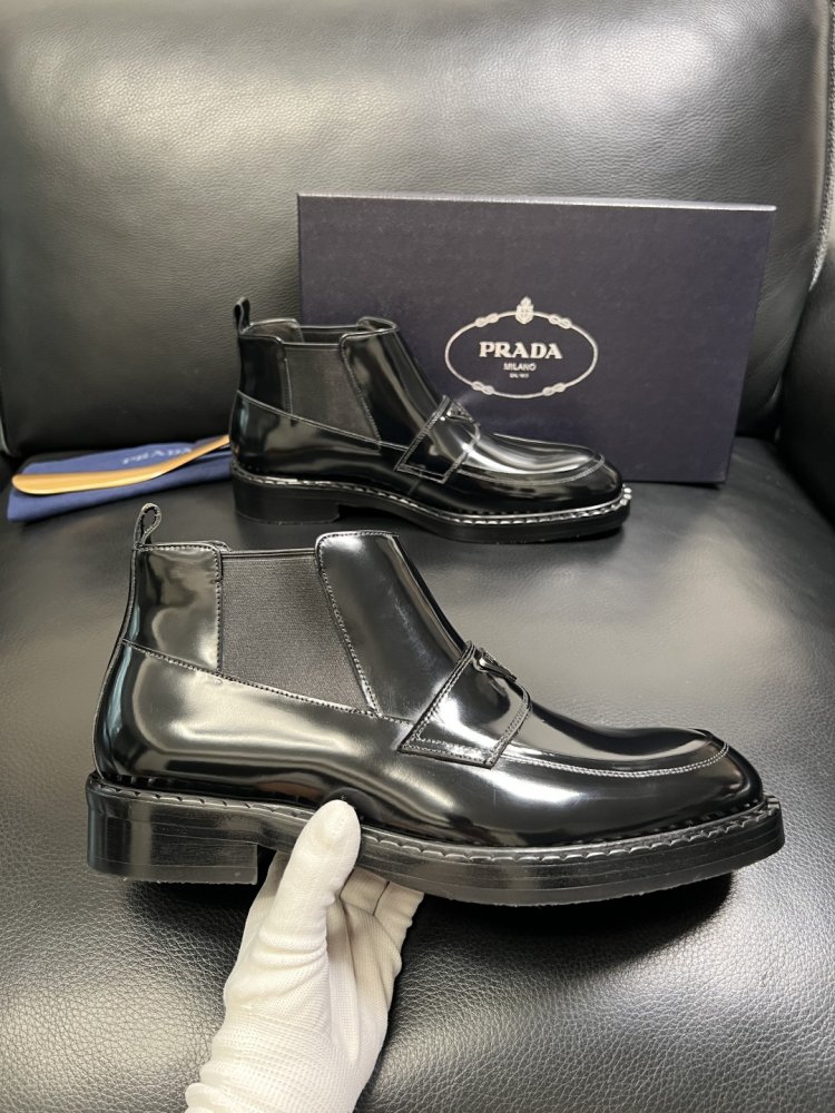 Черевики чоловічі челсі шкіряні лакові з гумкою фото 4