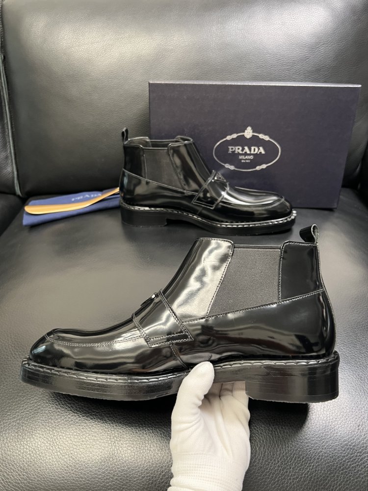 Черевики чоловічі челсі шкіряні лакові з гумкою фото 5