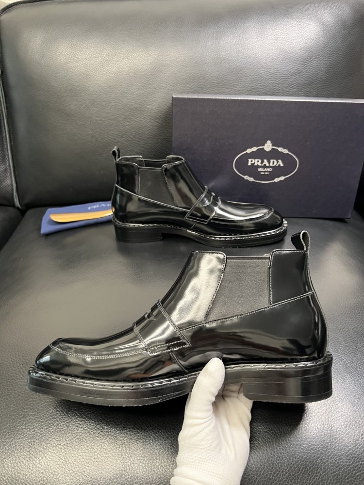 Черевики чоловічі челсі шкіряні лакові з гумкою фото 5