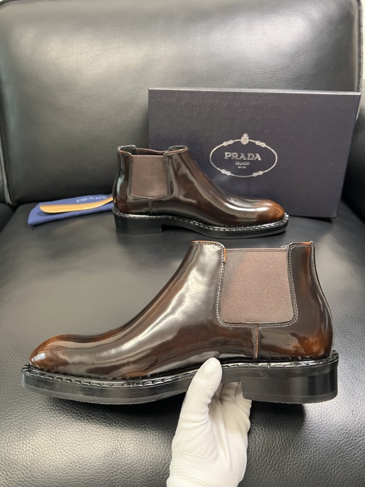 Черевики чоловічі челсі шкіряні лакові з гумкою фото 5