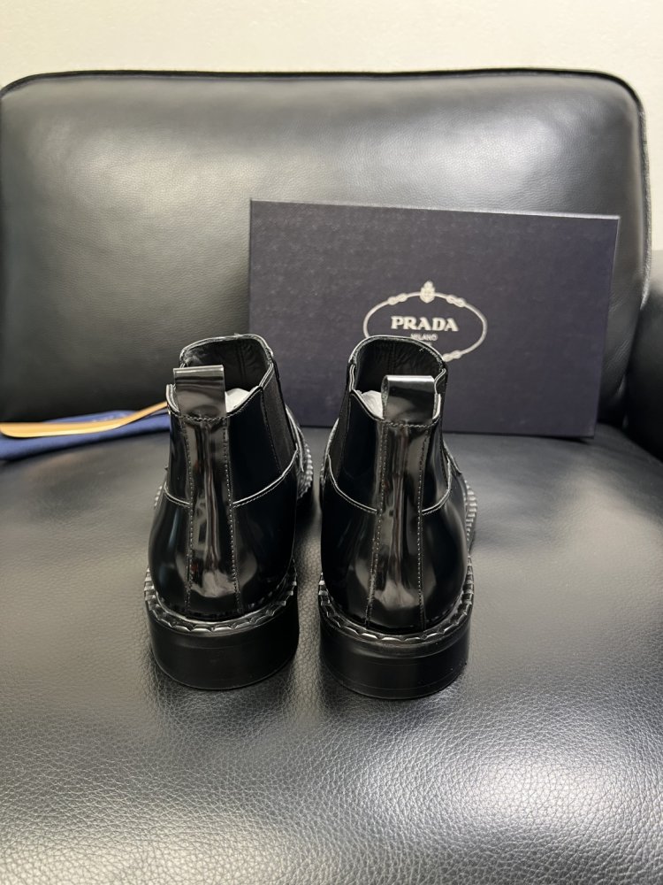 Черевики чоловічі челсі шкіряні лакові з гумкою фото 8