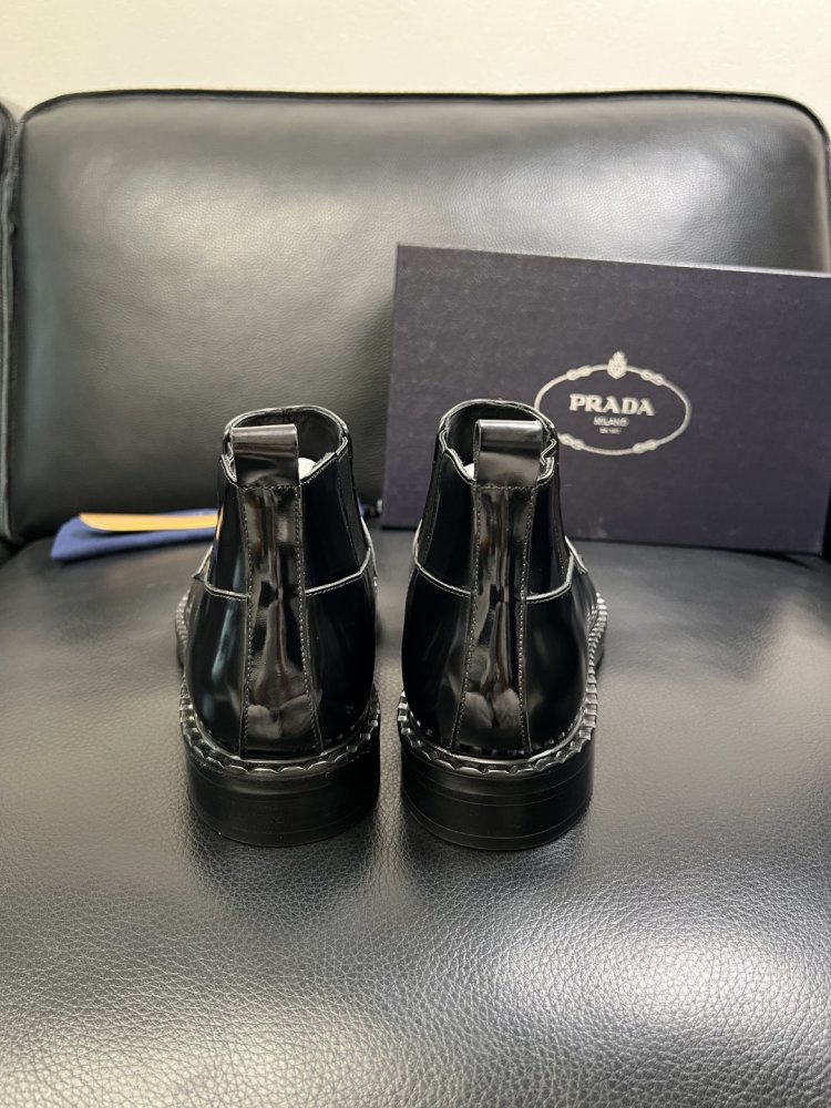 Черевики чоловічі челсі шкіряні лакові з гумкою фото 8