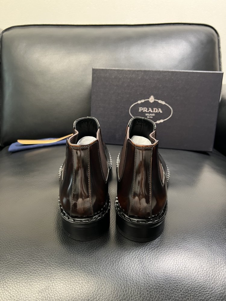 Черевики чоловічі челсі шкіряні лакові з гумкою фото 8