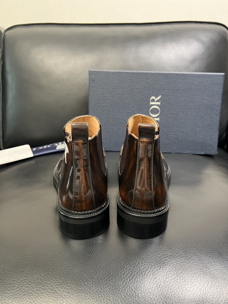 Ботинки мужские челси кожаные лаковые с резинкой фото 8