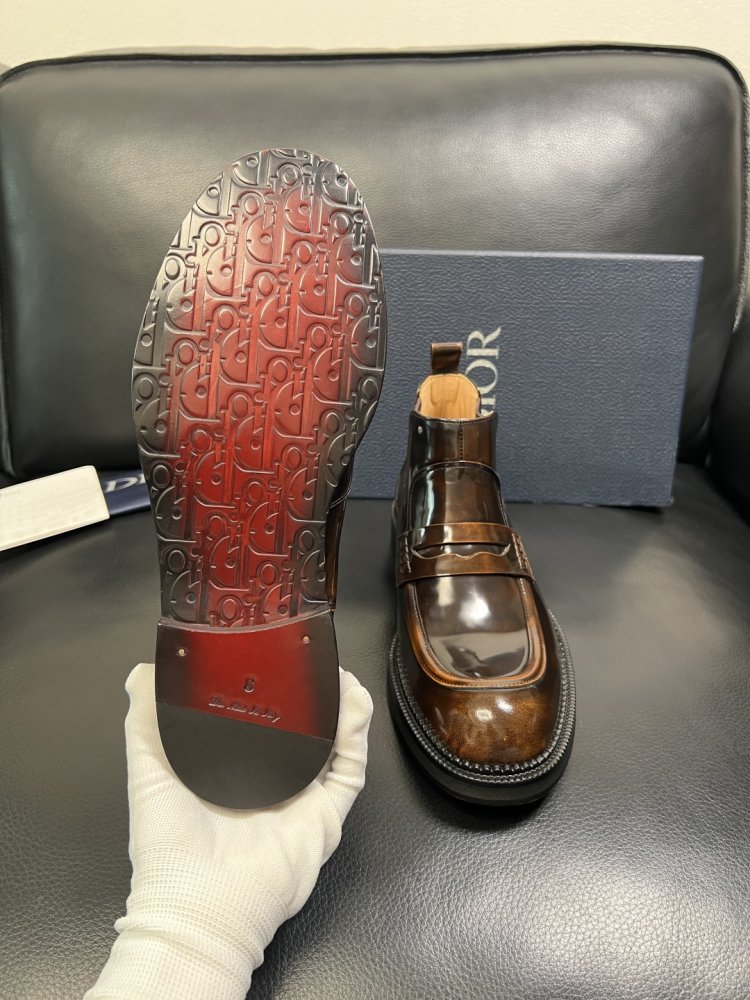 Ботинки мужские челси кожаные лаковые с резинкой фото 9