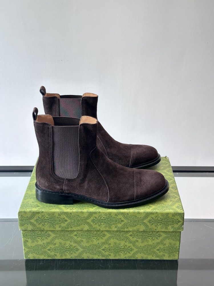 Boots men's chelsea suede from gum