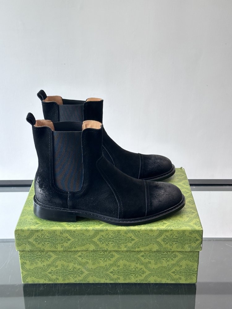 Boots men's chelsea suede from gum