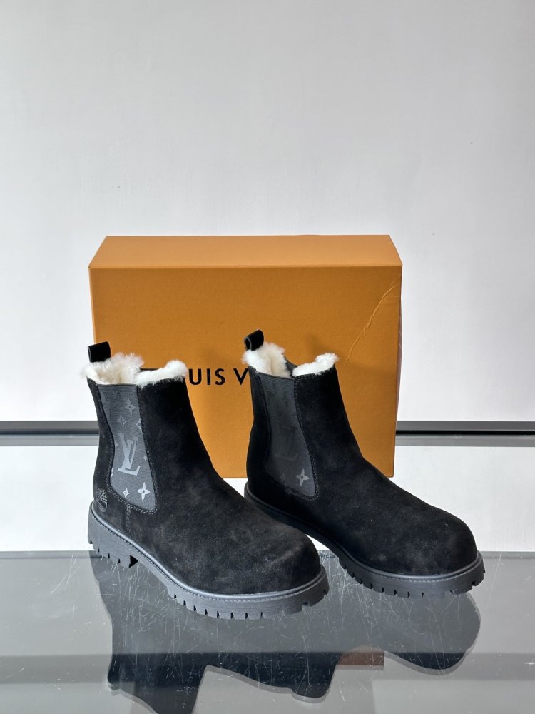 Черевики чоловічі челсі зимові замшеві з хутром фото 5