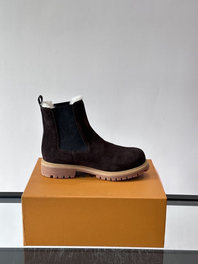 Черевики чоловічі челсі зимові замшеві з хутром фото 6