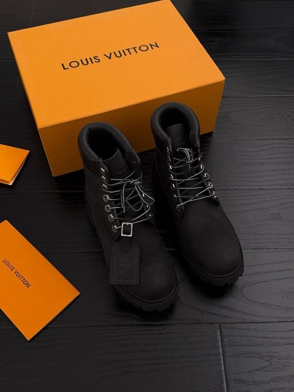 Черевики чоловічі LV