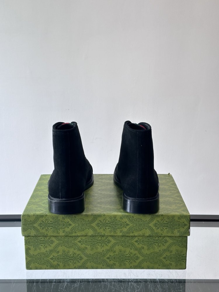 Ботинки мужские замшевые на шнуровке фото 7