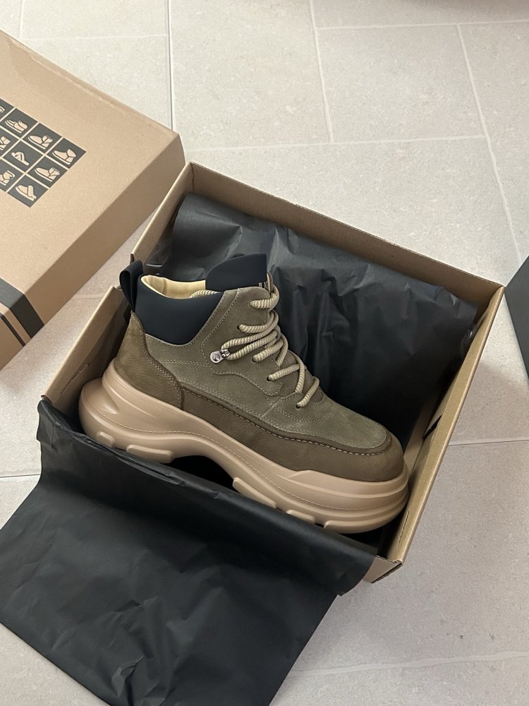 Ботинки мужские