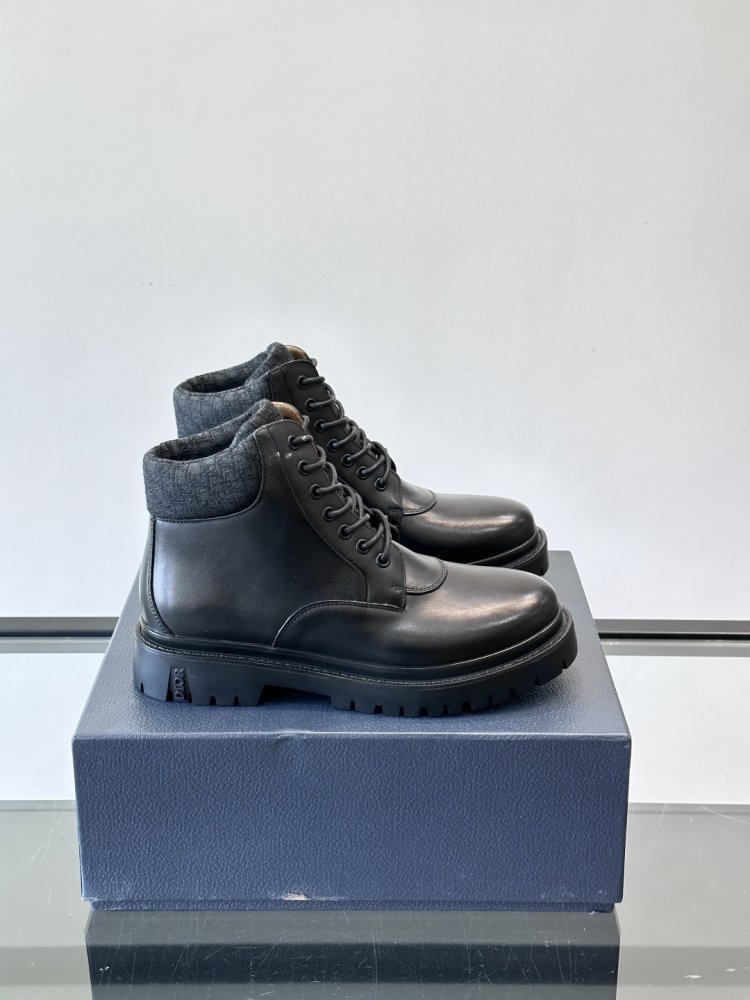 Boots men's