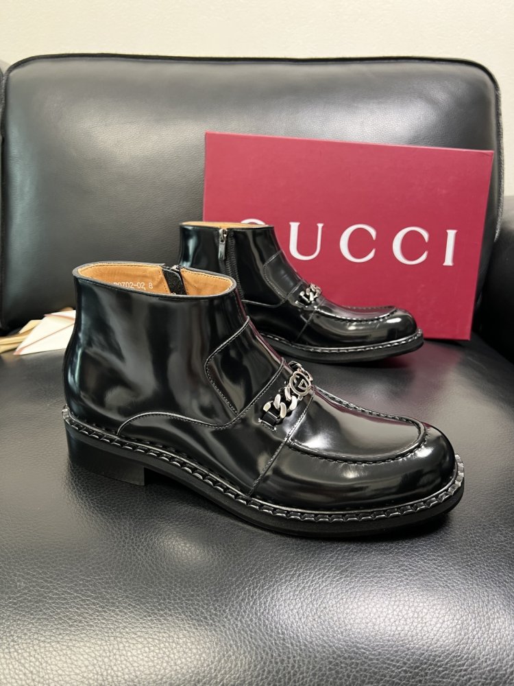 Boots men's