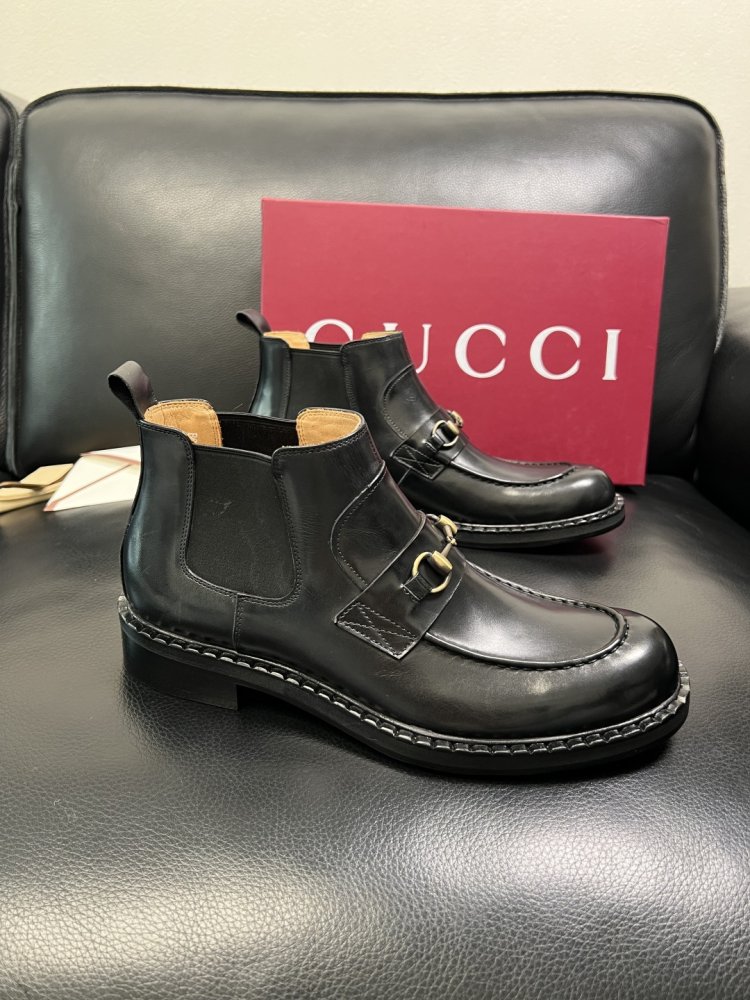 Boots men's