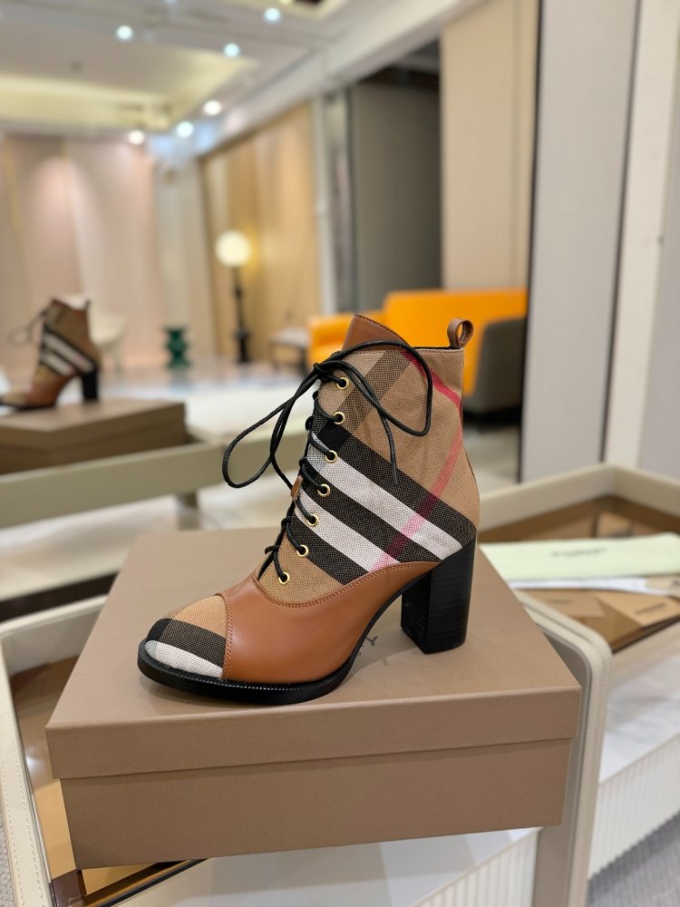 Boots on high heel women's