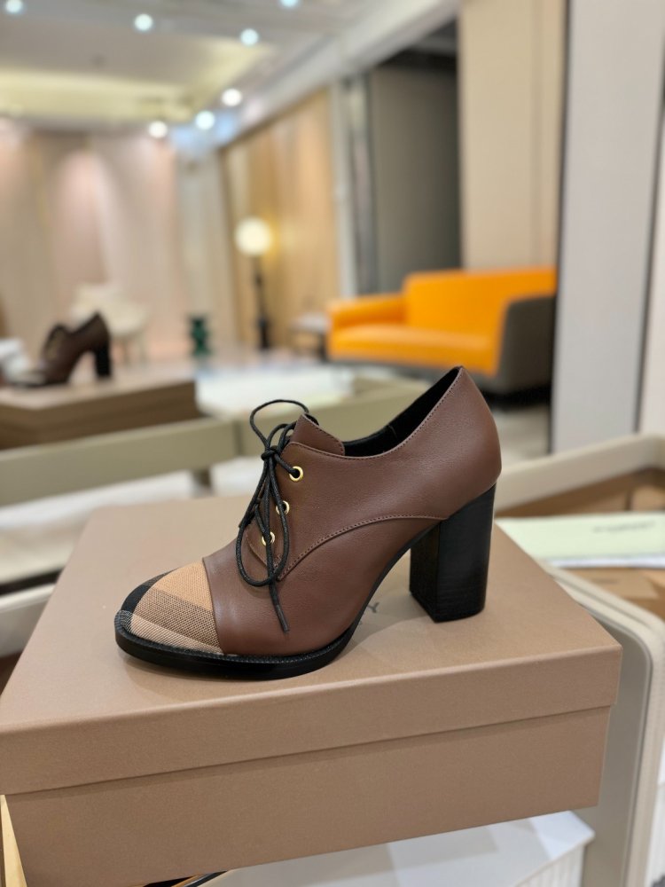 Boots on high heel women's