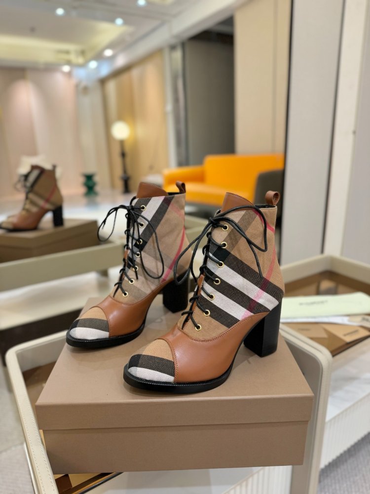 Boots on high heel women's фото 3