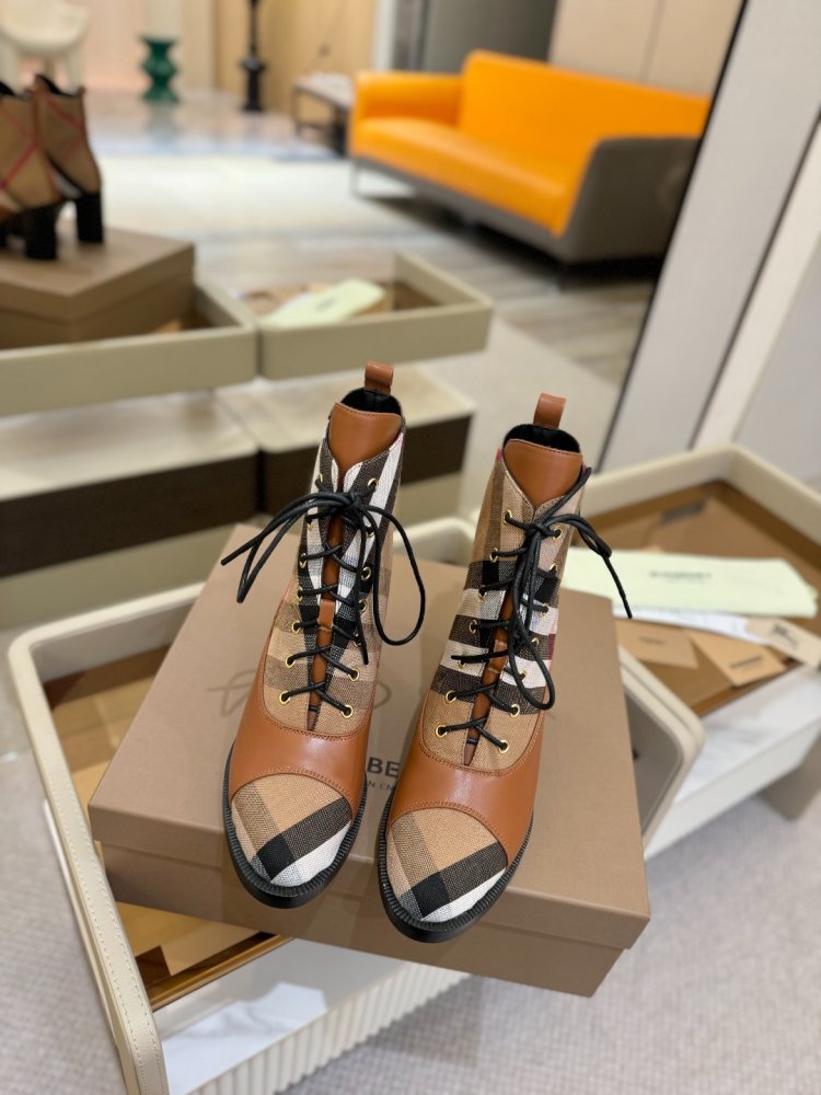 Boots on high heel women's фото 4