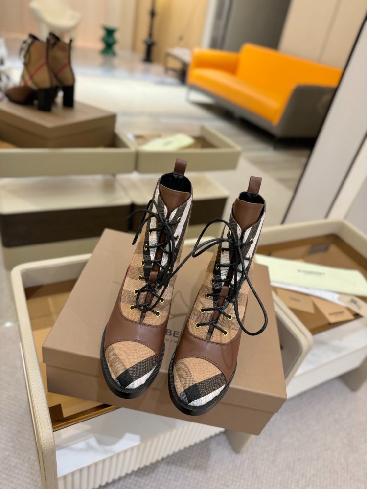 Boots on high heel women's фото 4