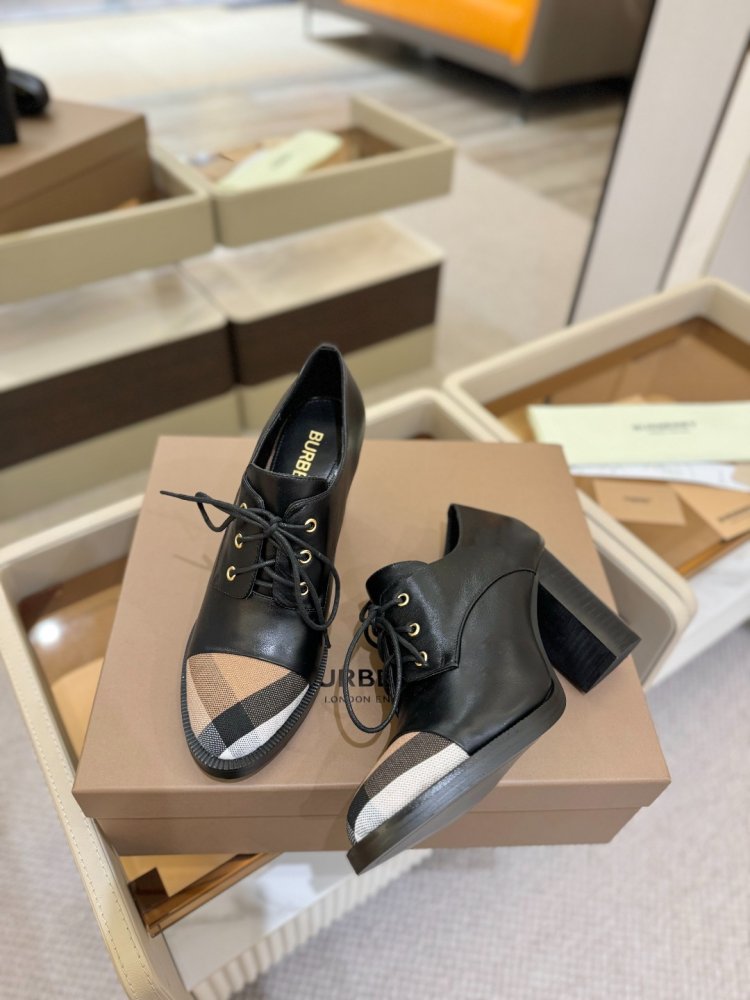 Boots on high heel women's фото 7