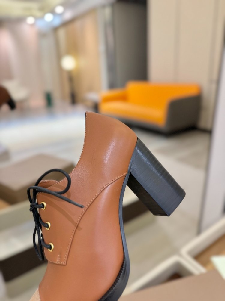 Boots on high heel women's фото 8