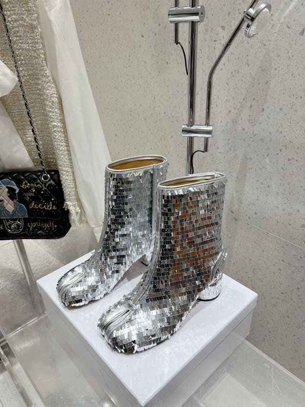 Черевики Tabi шкіряні з роздвоєним носком