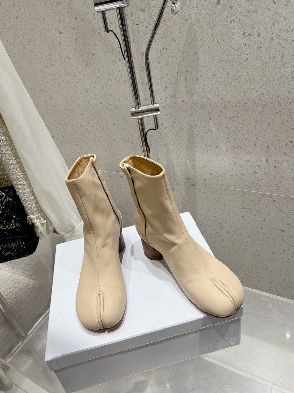 Черевики Tabi шкіряні з роздвоєним носком фото 2