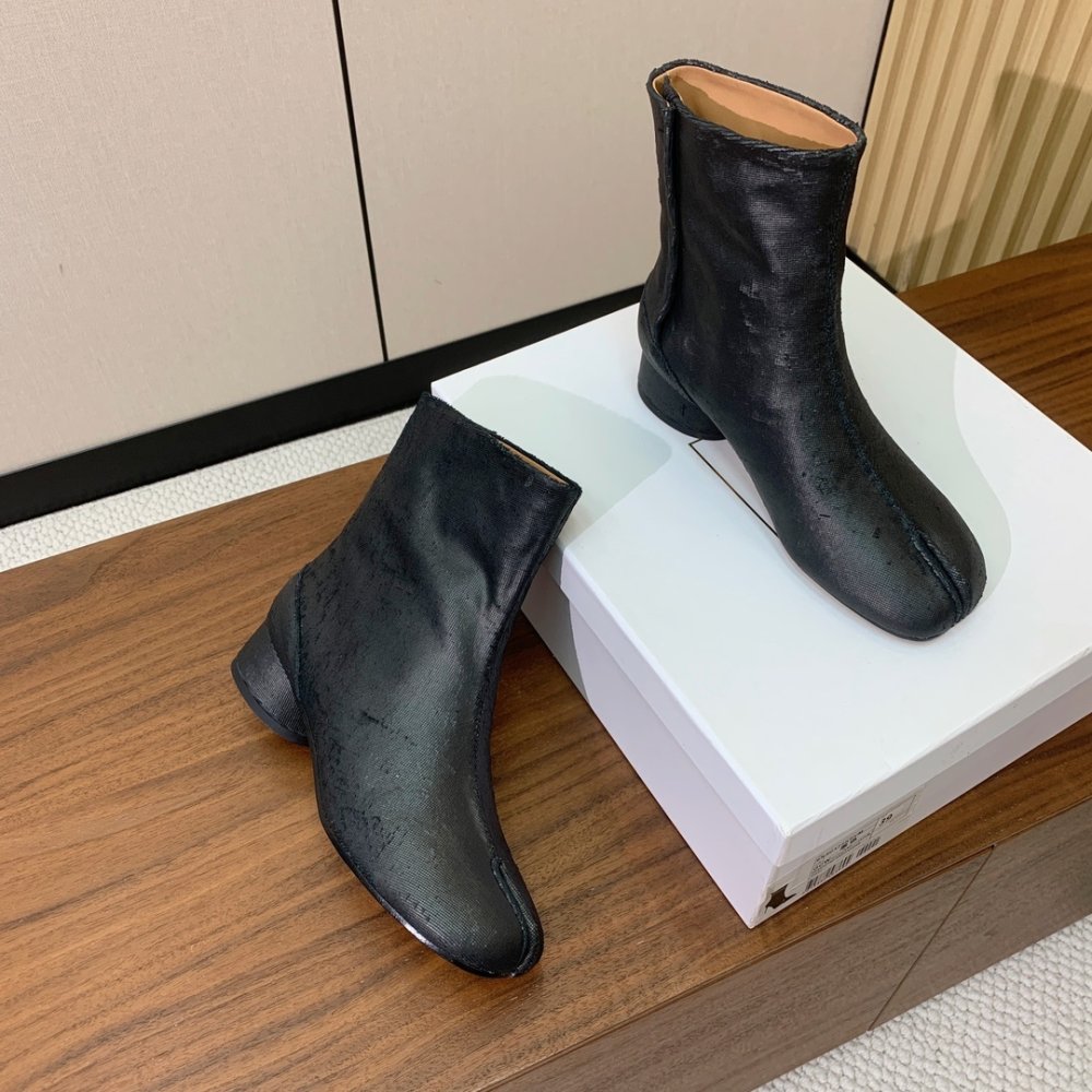 Ботинки Tabi кожаные с раздвоенным носком фото 3