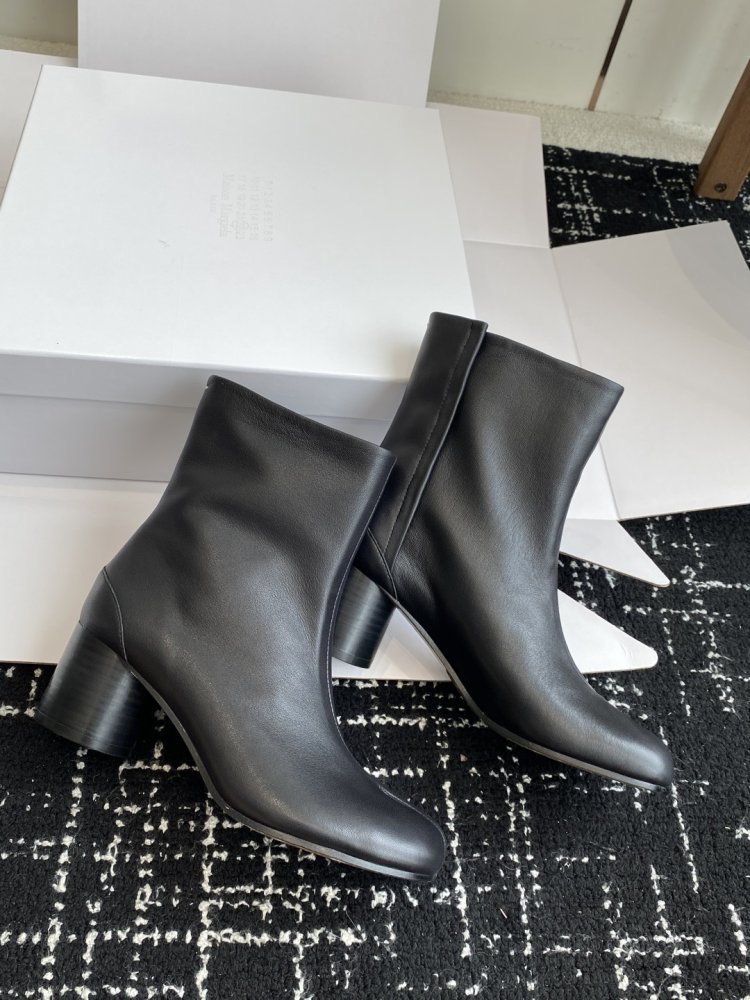 Ботинки Tabi кожаные с раздвоенным носком фото 4