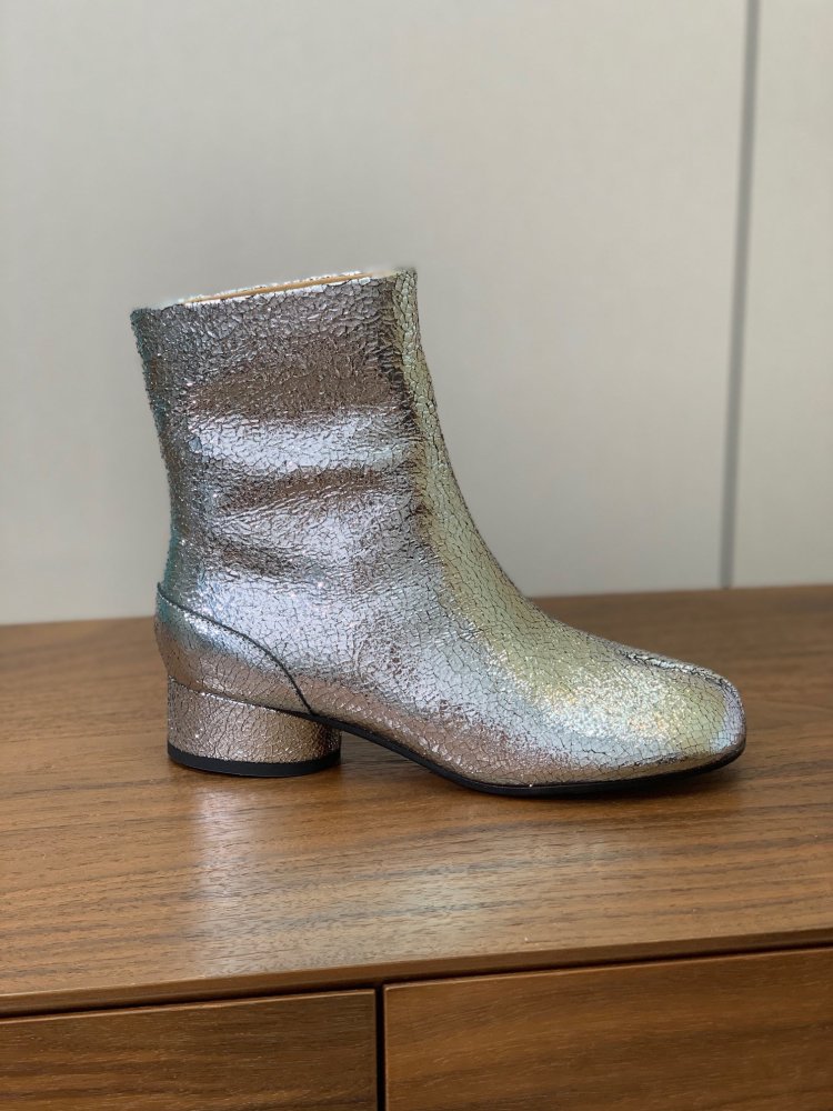 Ботинки Tabi кожаные с раздвоенным носком фото 4